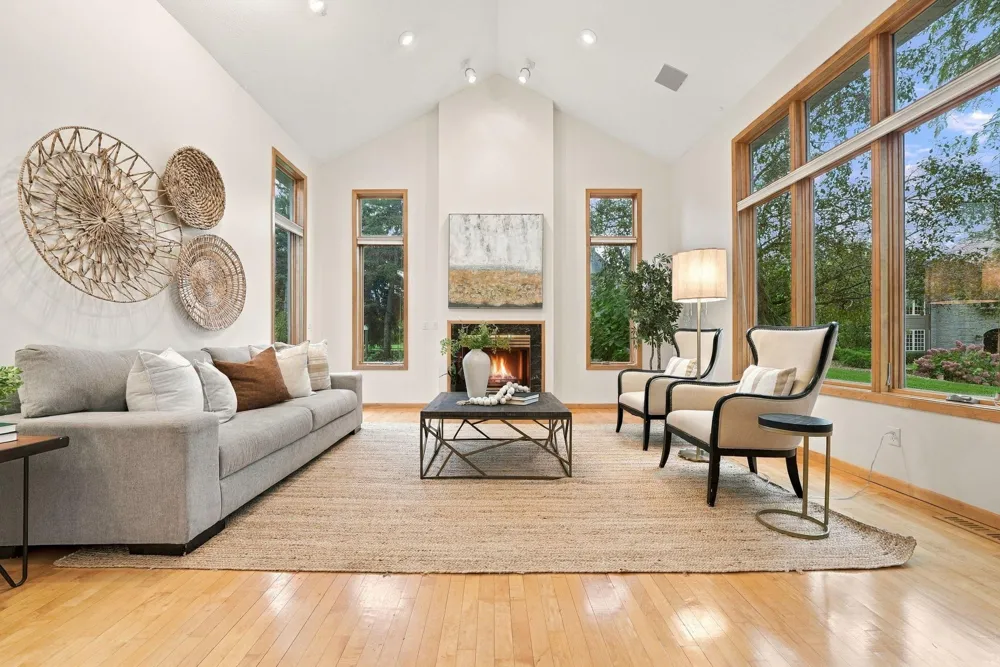 1851 South Lane Mendota Heights, MN 55118