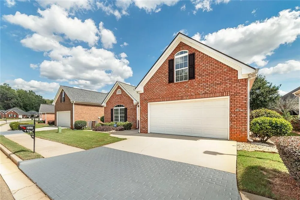 237 Prominent Loop McDonough, GA 30253