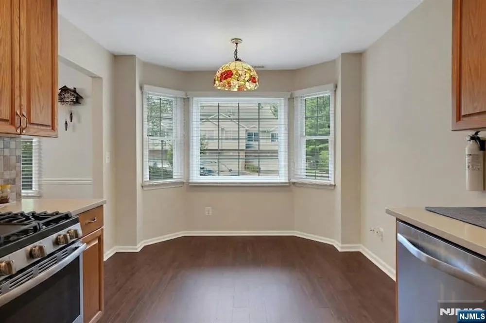 16 McManus Court 10 West Orange, NJ 07052