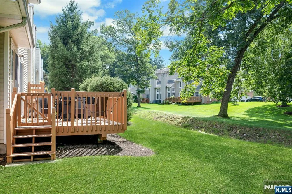 16 McManus Court 10 West Orange, NJ 07052