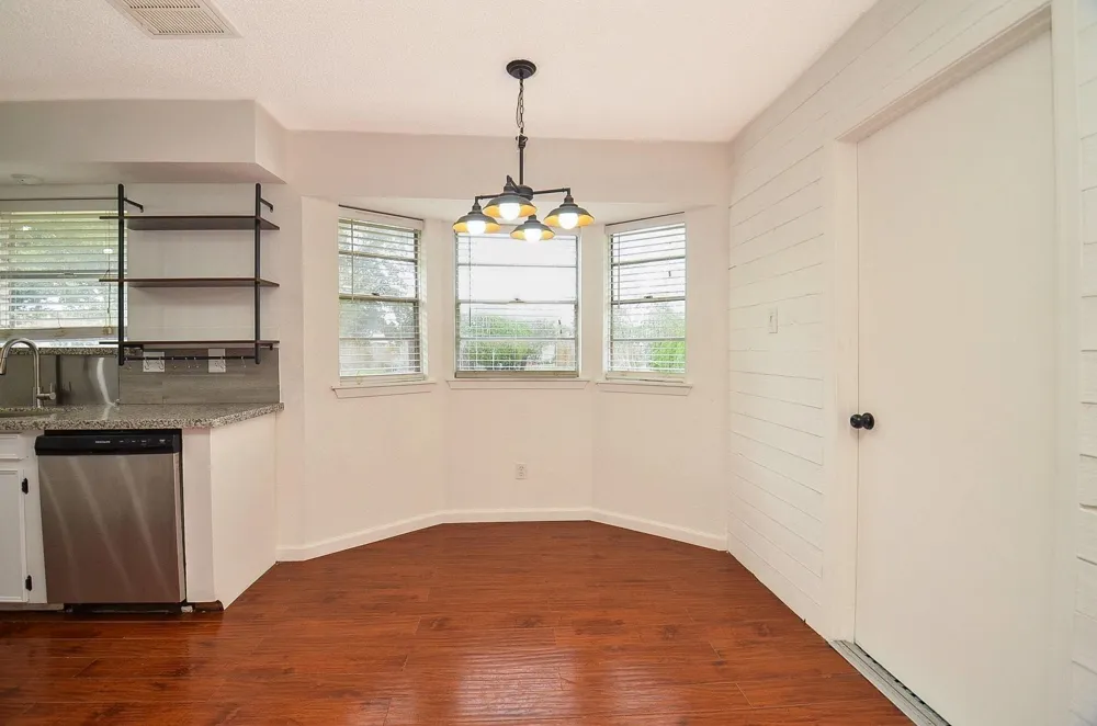 9014 Langfield Road Houston, TX 77040