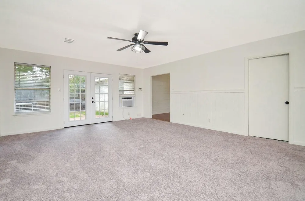 9014 Langfield Road Houston, TX 77040