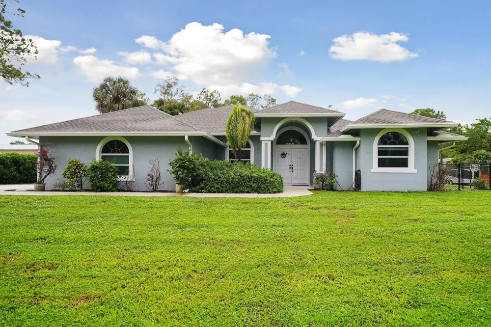 16395 E HIALEAH DRIVE E 