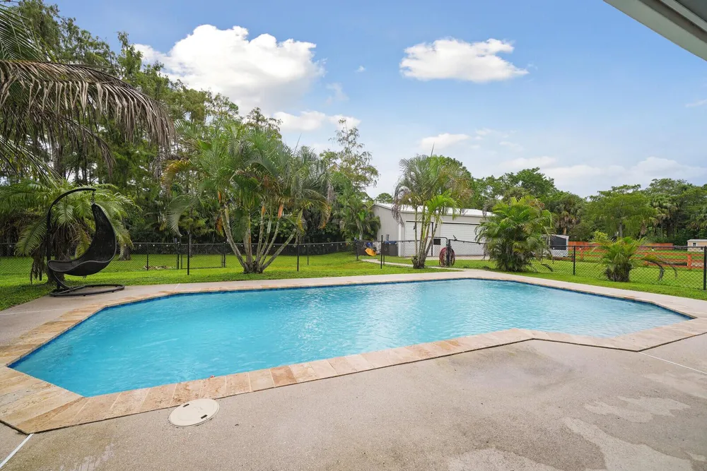 16395 E HIALEAH DRIVE E 