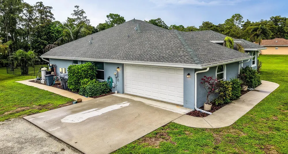 16395 E HIALEAH DRIVE E 