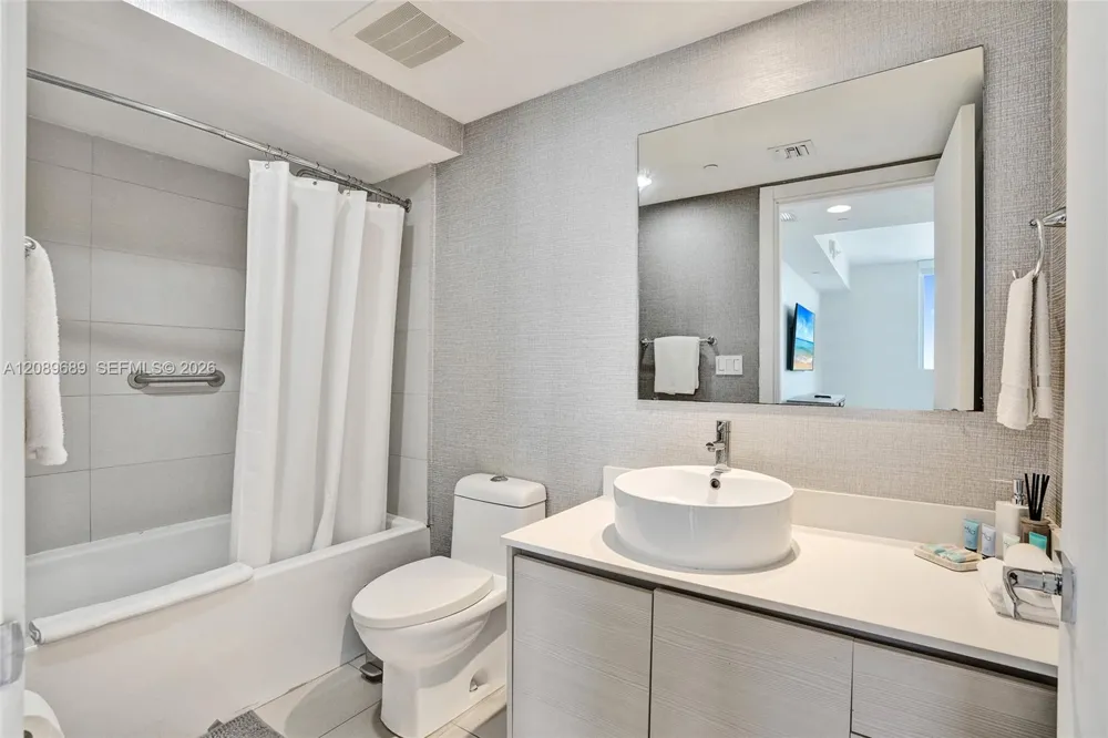 2600 E Hallandale Beach Blvd #T1002 Hallandale Beach, FL 33009