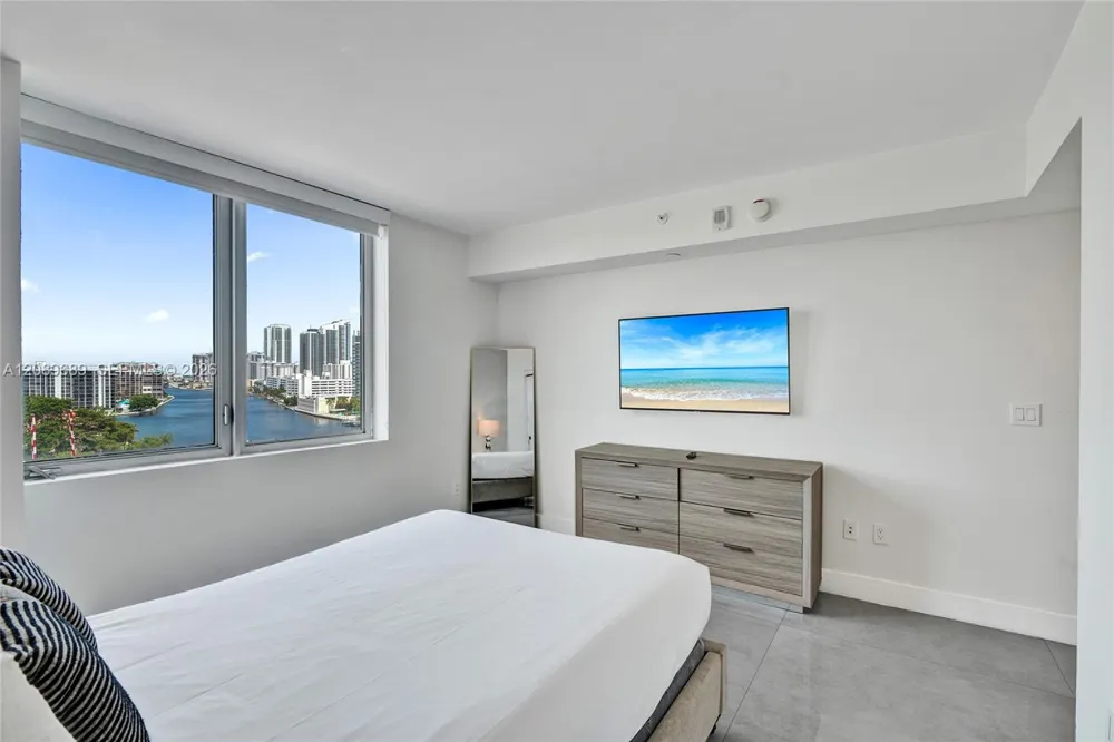 2600 E Hallandale Beach Blvd #T1002 Hallandale Beach, FL 33009