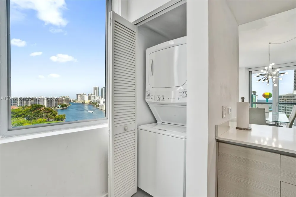 2600 E Hallandale Beach Blvd #T1002 Hallandale Beach, FL 33009