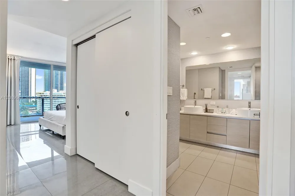 2600 E Hallandale Beach Blvd #T1002 Hallandale Beach, FL 33009