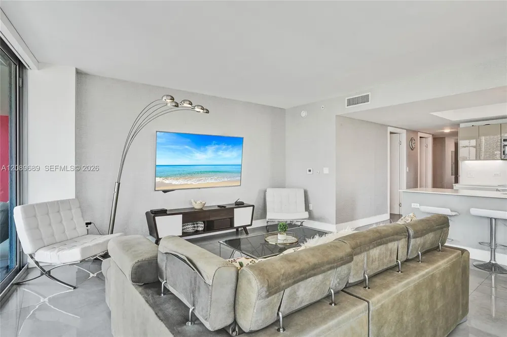 2600 E Hallandale Beach Blvd #T1002 Hallandale Beach, FL 33009
