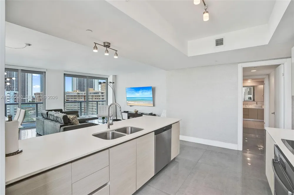 2600 E Hallandale Beach Blvd #T1002 Hallandale Beach, FL 33009