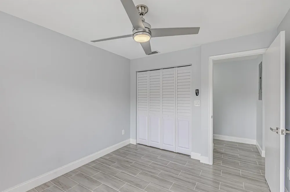 1240 SUMMIT PLACE CIRCLE #D West Palm Beach, FL 33415