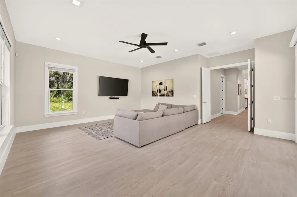 1060 SE 52ND COURT ocala, FL 34471