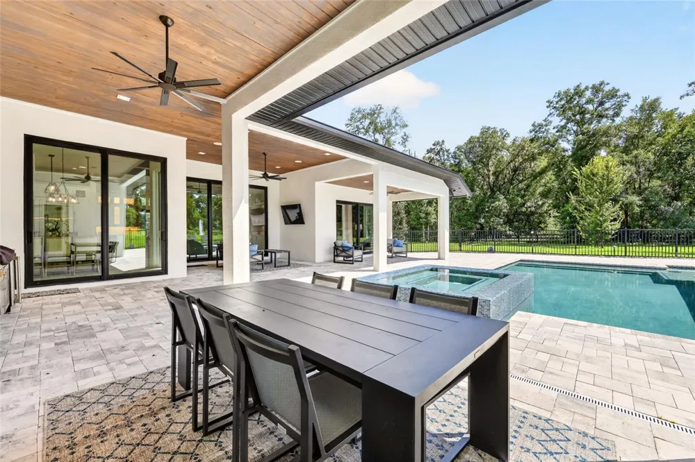 1060 SE 52ND COURT ocala, FL 34471