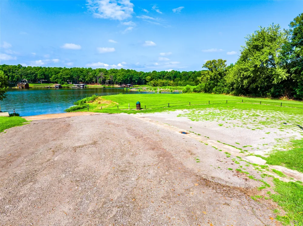 Whispering Pine Trail Mount Vernon, TX 75457