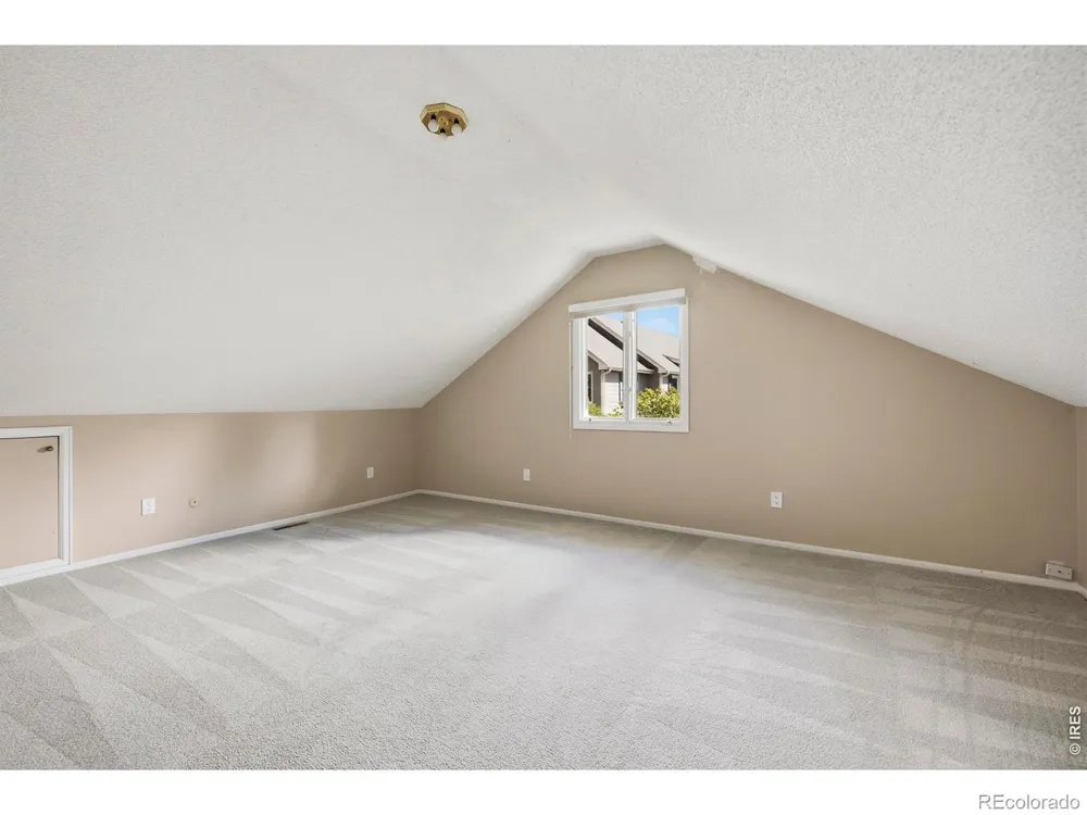 9004 Walker Road Niwot, CO 80503