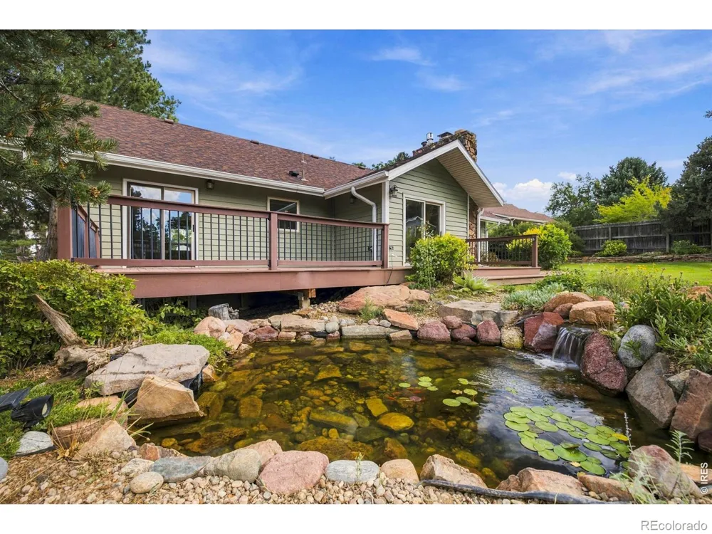9004 Walker Road Niwot, CO 80503