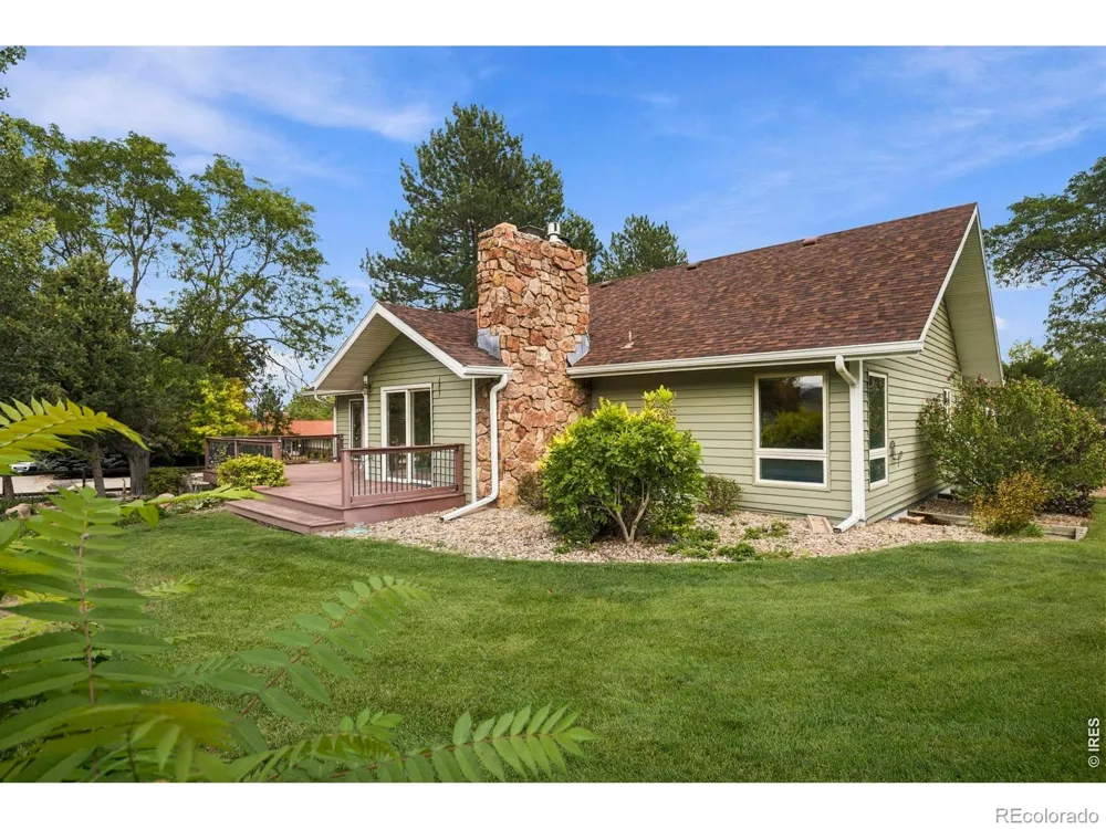 9004 Walker Road Niwot, CO 80503