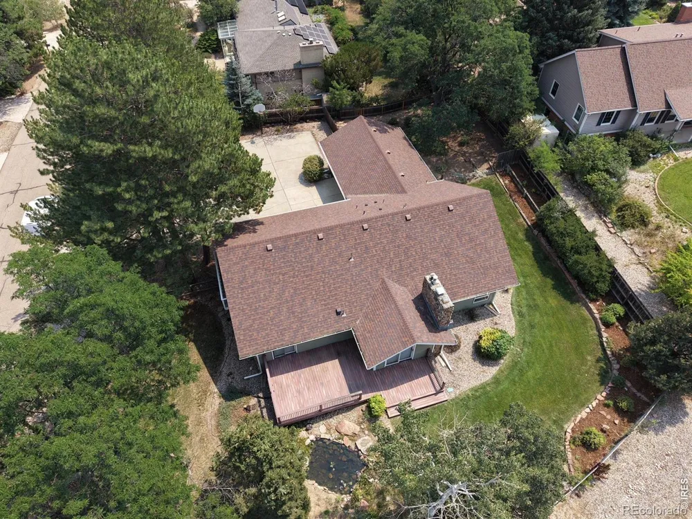 9004 Walker Road Niwot, CO 80503