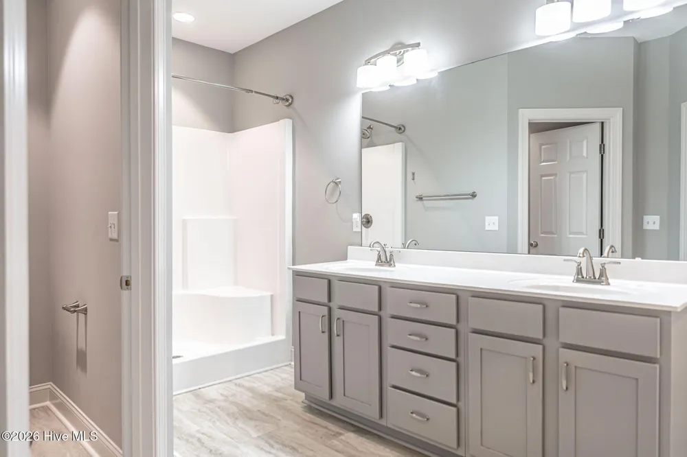 535 Lighthorse Circle Aberdeen, NC 28315
