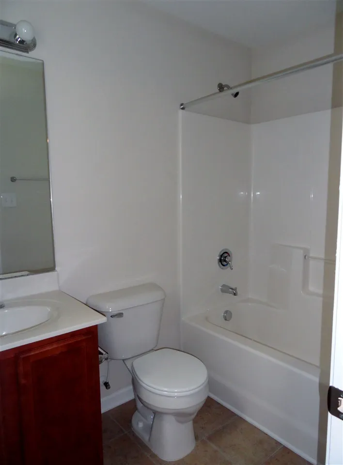 1404 Old Folkstone Road #Apt 4 Sneads Ferry, NC 28460