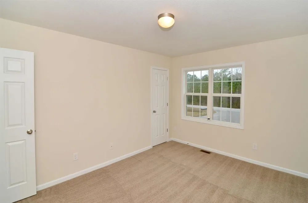 1404 Old Folkstone Road #Apt 4 Sneads Ferry, NC 28460