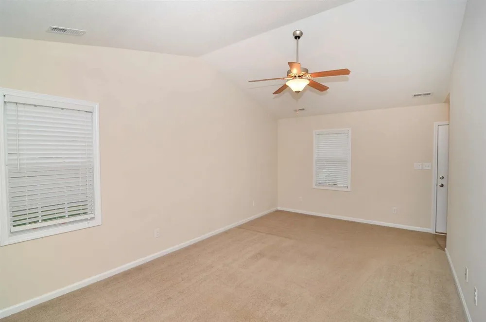 1404 Old Folkstone Road #Apt 4 Sneads Ferry, NC 28460