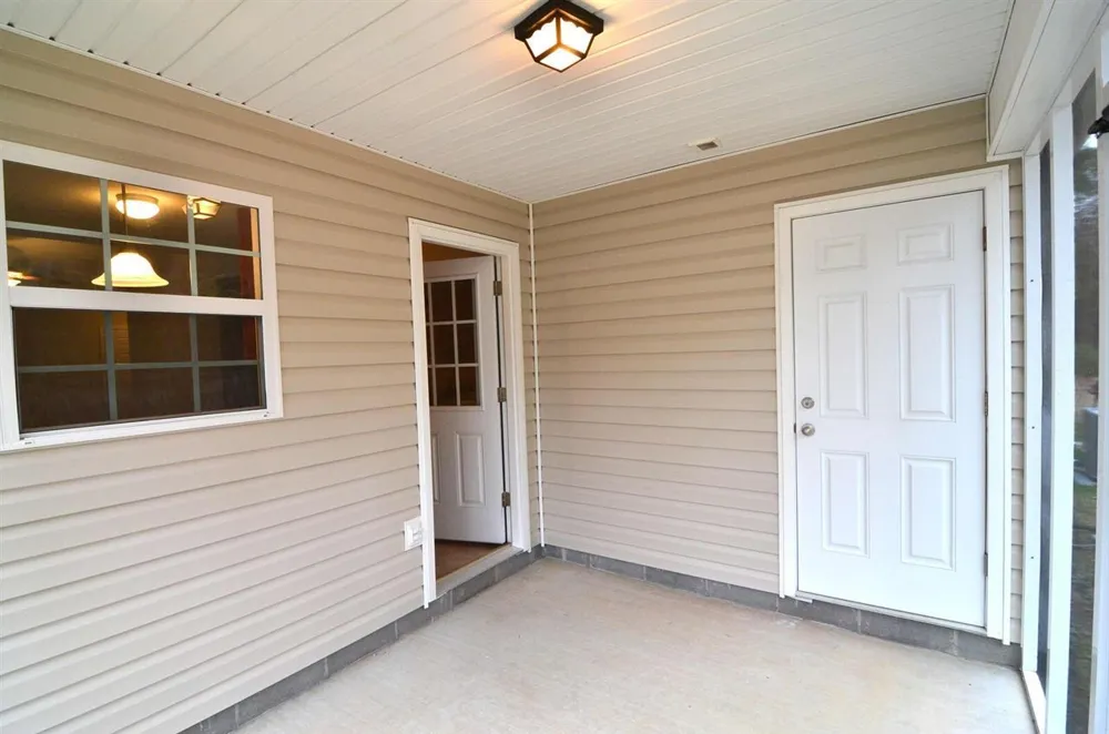 1404 Old Folkstone Road #Apt 4 Sneads Ferry, NC 28460