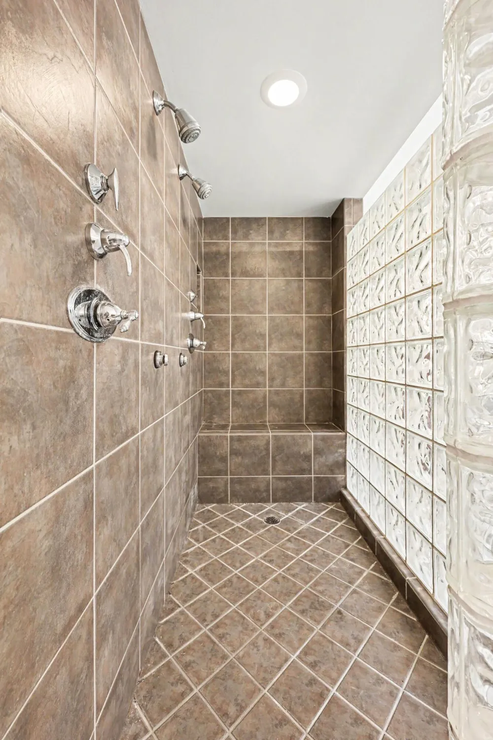 5407 Pinnacle Court Ann Arbor, MI 48108
