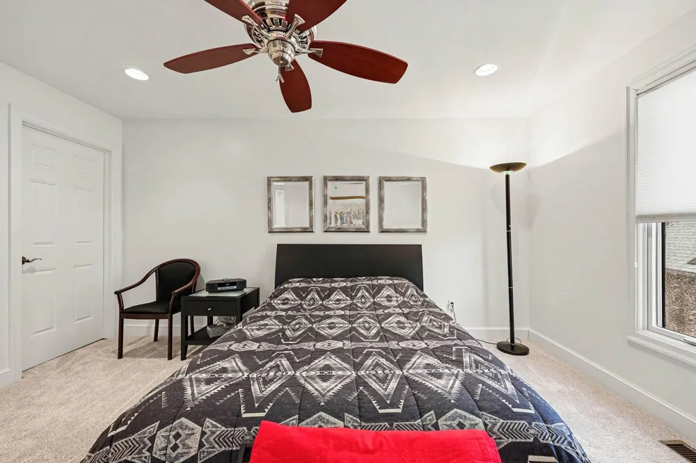 5407 Pinnacle Court Ann Arbor, MI 48108