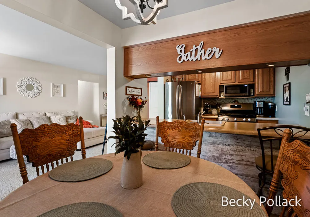 7500 Boulder Bluff Drive #2 Jenison, MI 49428