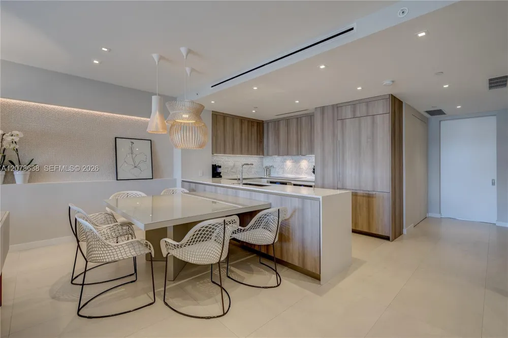 2035 Fisher Island Dr #2035 Miami Beach, FL 33109