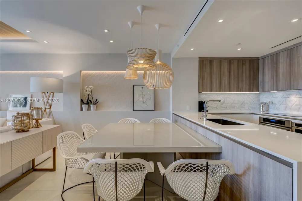 2035 Fisher Island Dr #2035 Miami Beach, FL 33109