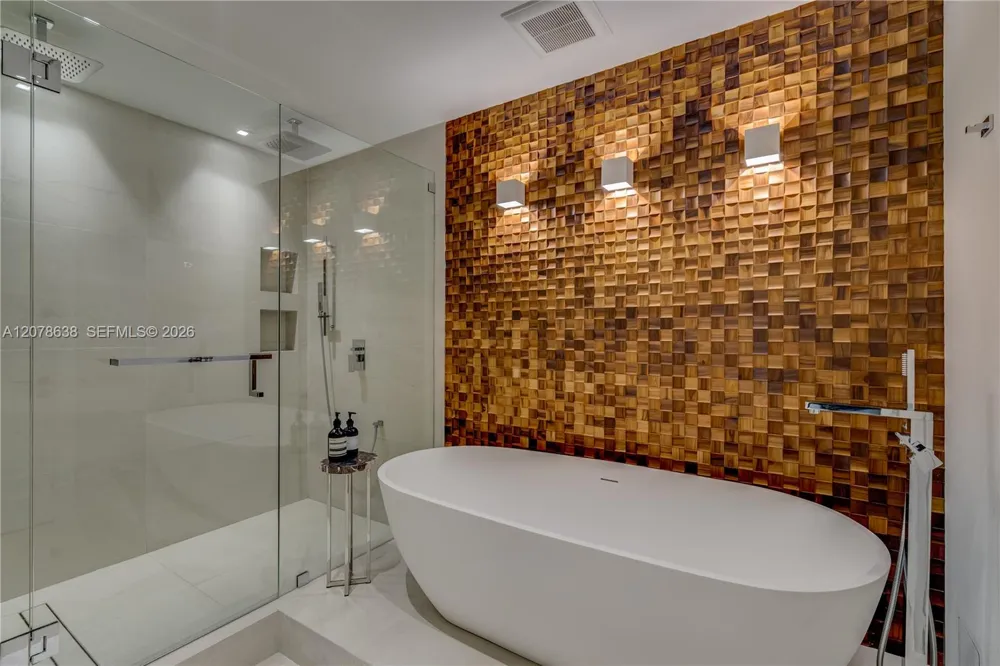 2035 Fisher Island Dr #2035 Miami Beach, FL 33109