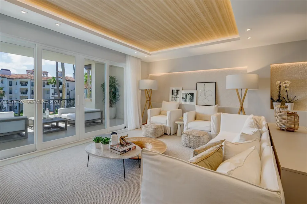 2035 Fisher Island Dr #2035 Miami Beach, FL 33109