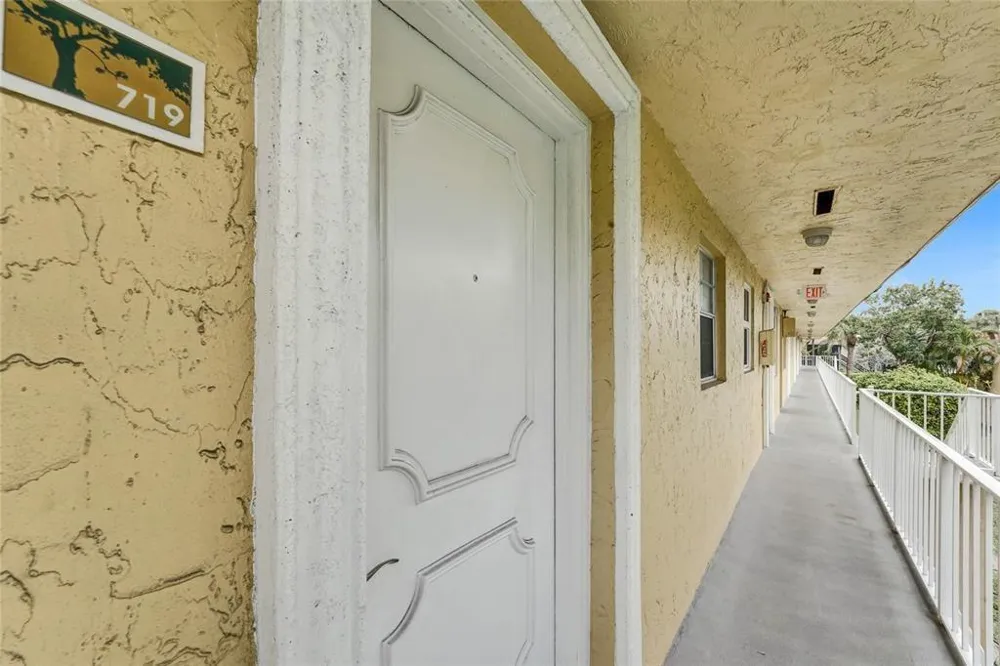 5186 NE 6TH AVENUE #719 Oakland Park, FL 33334