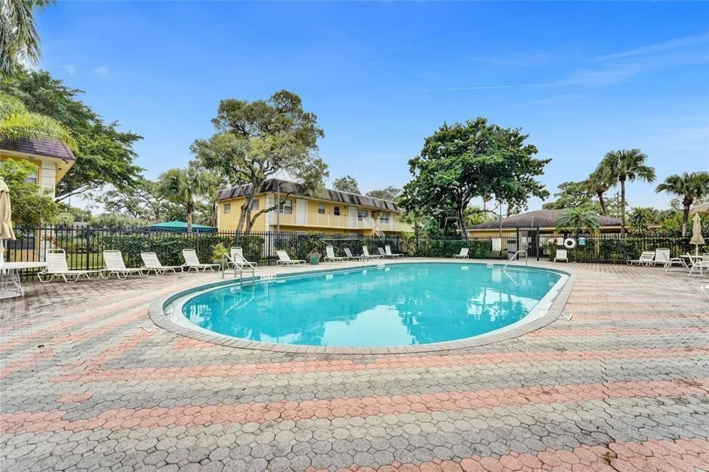 5186 NE 6TH AVENUE #719 Oakland Park, FL 33334