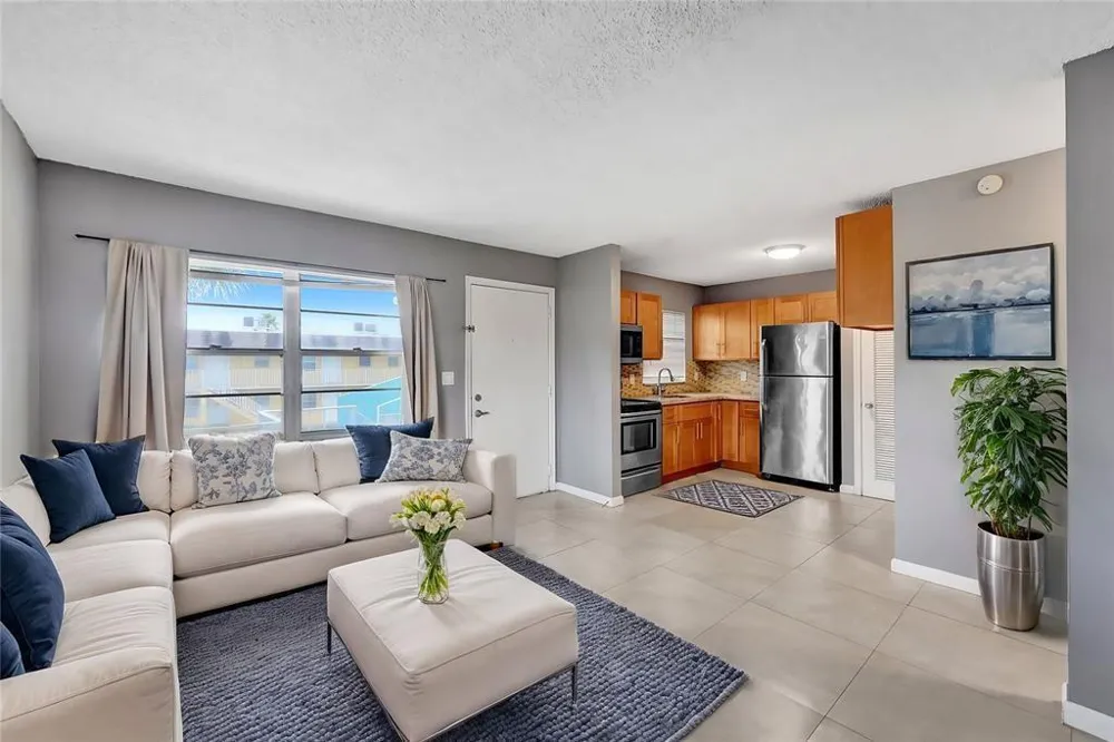 5186 NE 6TH AVENUE #719 Oakland Park, FL 33334