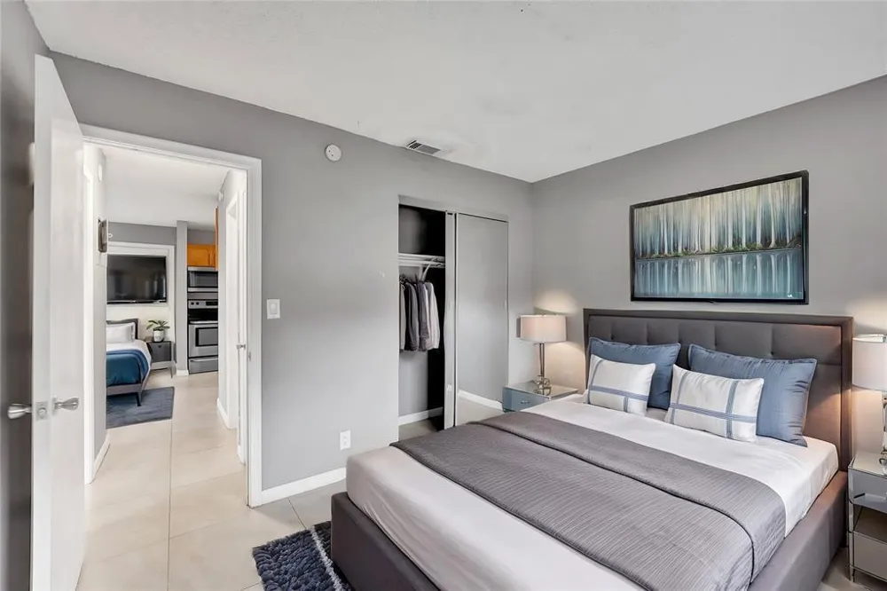 5186 NE 6TH AVENUE #719 Oakland Park, FL 33334