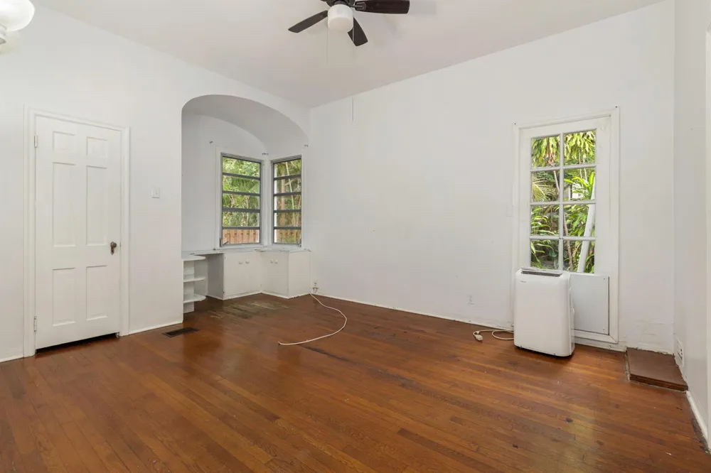 324 Albemarle Road West Palm Beach, FL 33405