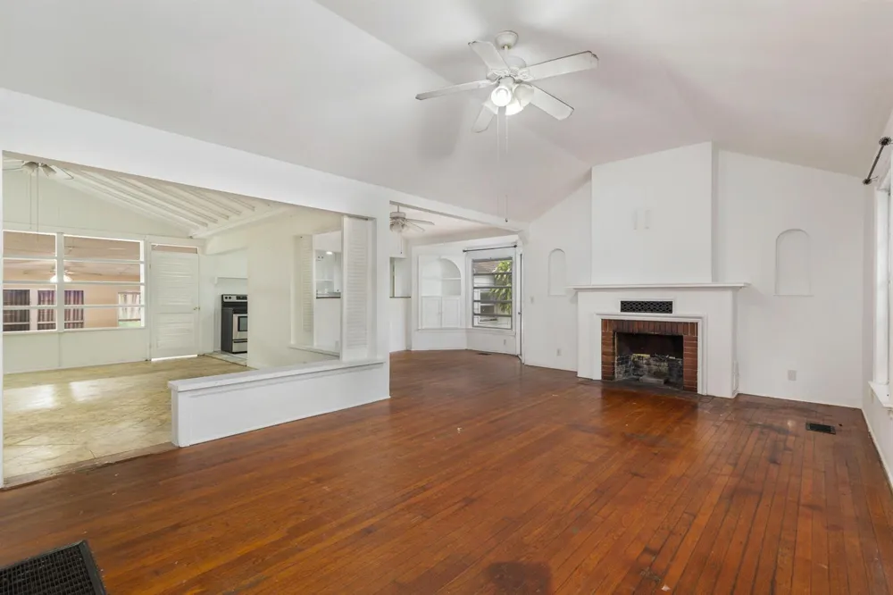 324 Albemarle Road West Palm Beach, FL 33405