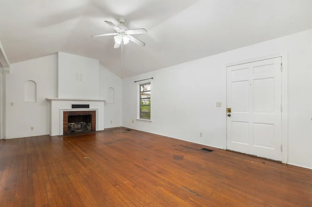 324 Albemarle Road West Palm Beach, FL 33405