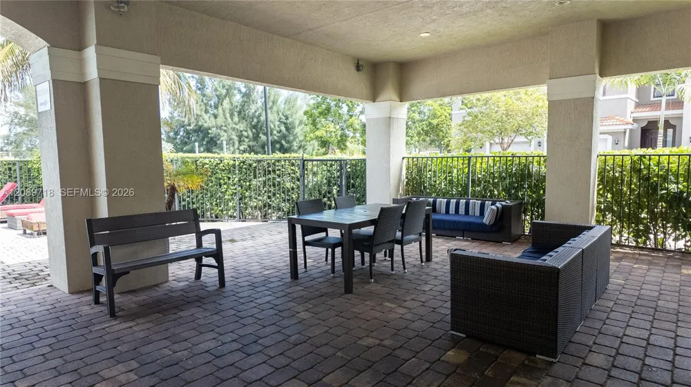 1042 NW 33rd Mnr #1042 Pompano Beach, FL 33064