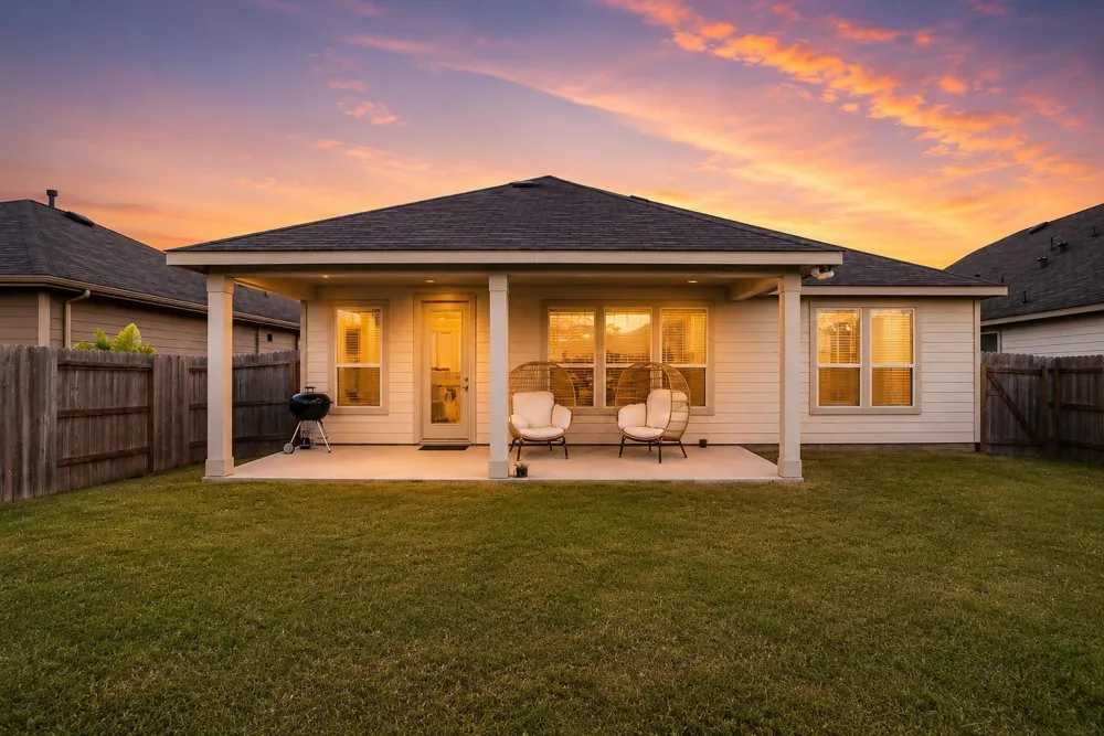 714 Allana Lane Alvin, TX 77511