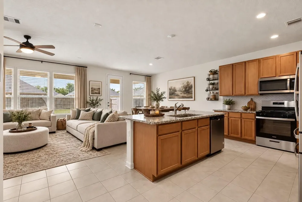 714 Allana Lane Alvin, TX 77511