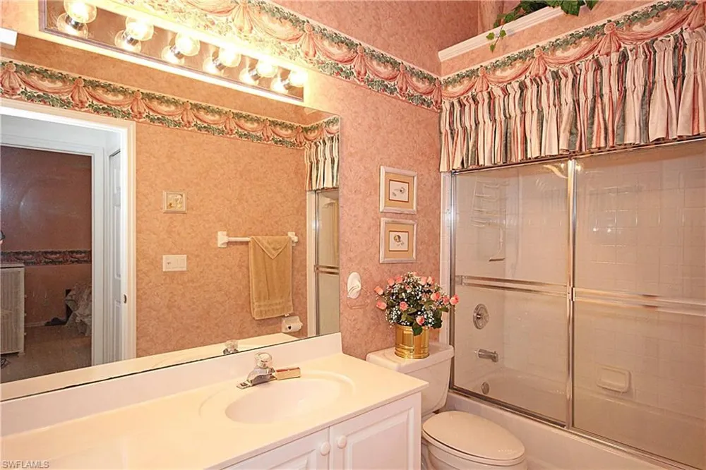 322 Melrose Place #31 Naples, FL 34104