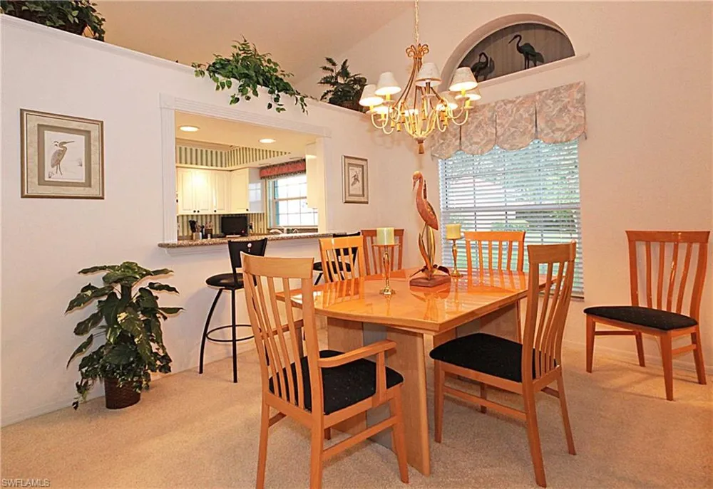 322 Melrose Place #31 Naples, FL 34104
