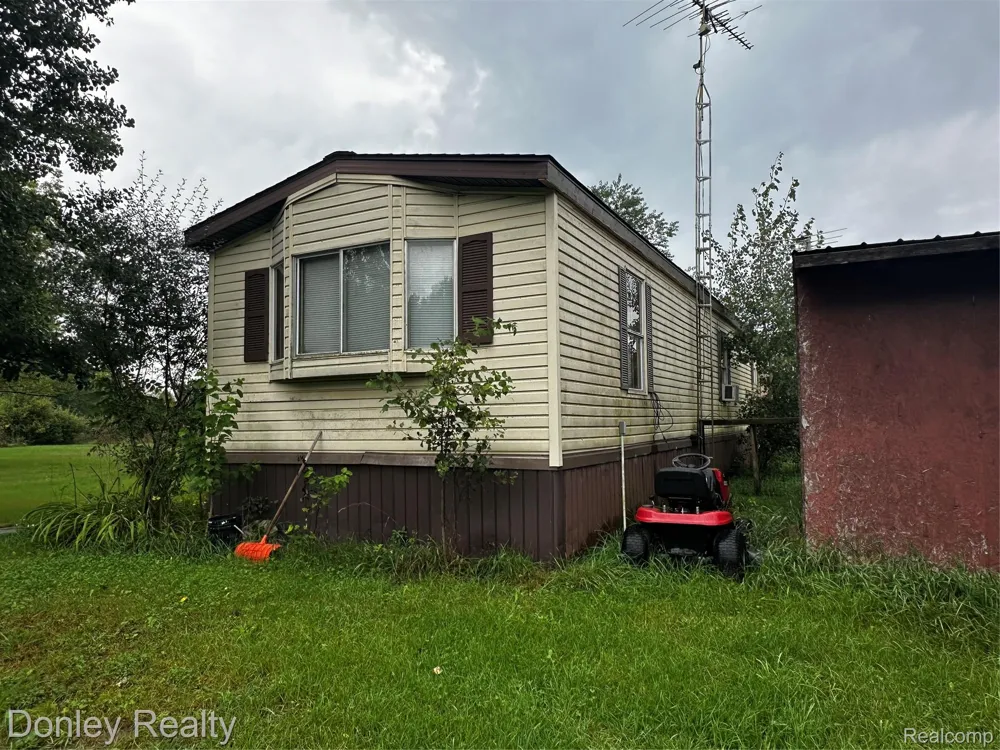 5753 Denhoff Road Koylton Township, MI 48741