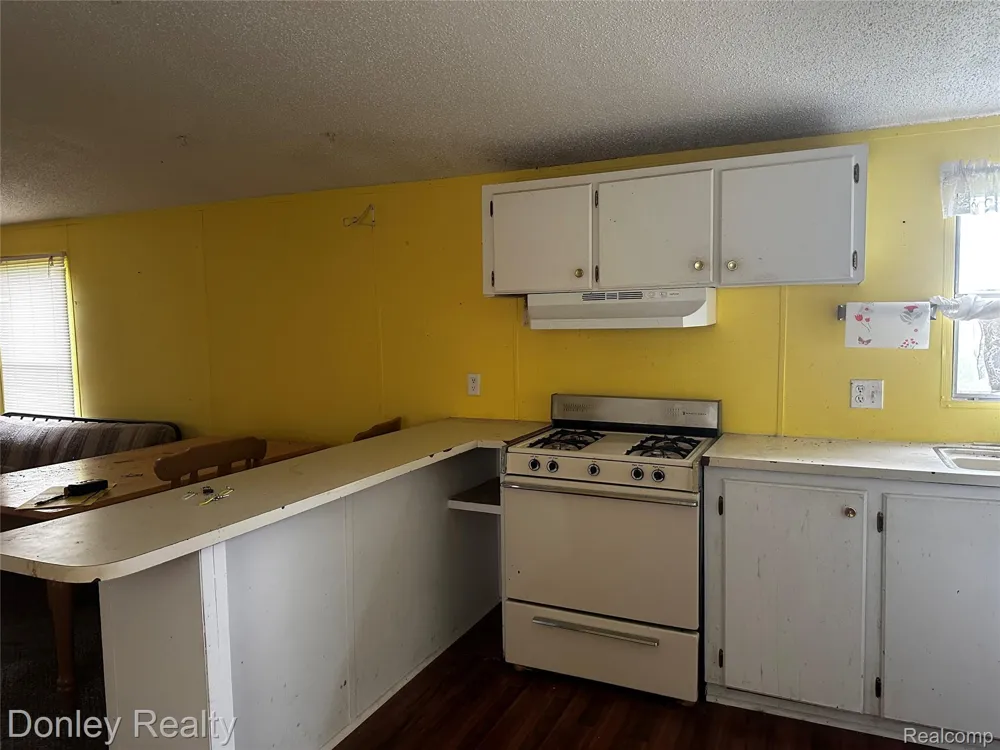 5753 Denhoff Road Koylton Township, MI 48741