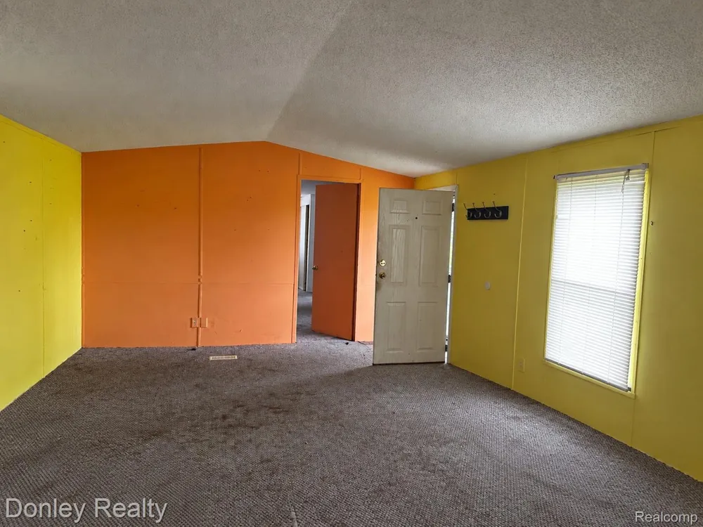 5753 Denhoff Road Koylton Township, MI 48741
